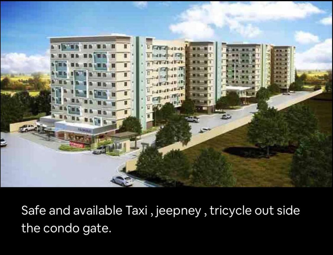 One Spatial Two Bedroom Condominium Unit With Pool And Gym Free Netflix And Wifi Iloilo City Eksteriør billede